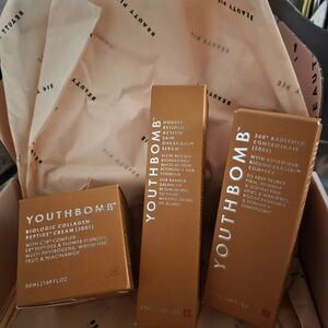 The Ultimate Youthbomb Trio Skincare Set From Beauty Pie NIB